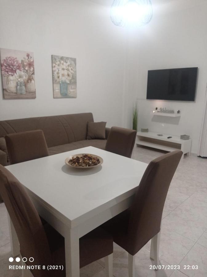 Nostra Casa Apartment Napoli Bagian luar foto