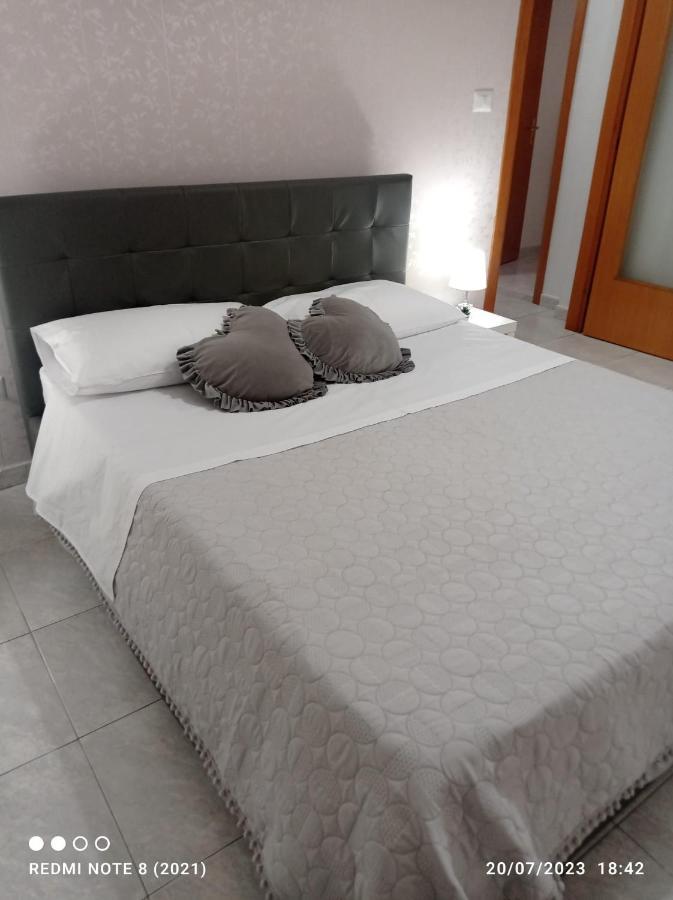 Nostra Casa Apartment Napoli Bagian luar foto