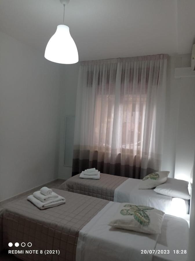 Nostra Casa Apartment Napoli Bagian luar foto